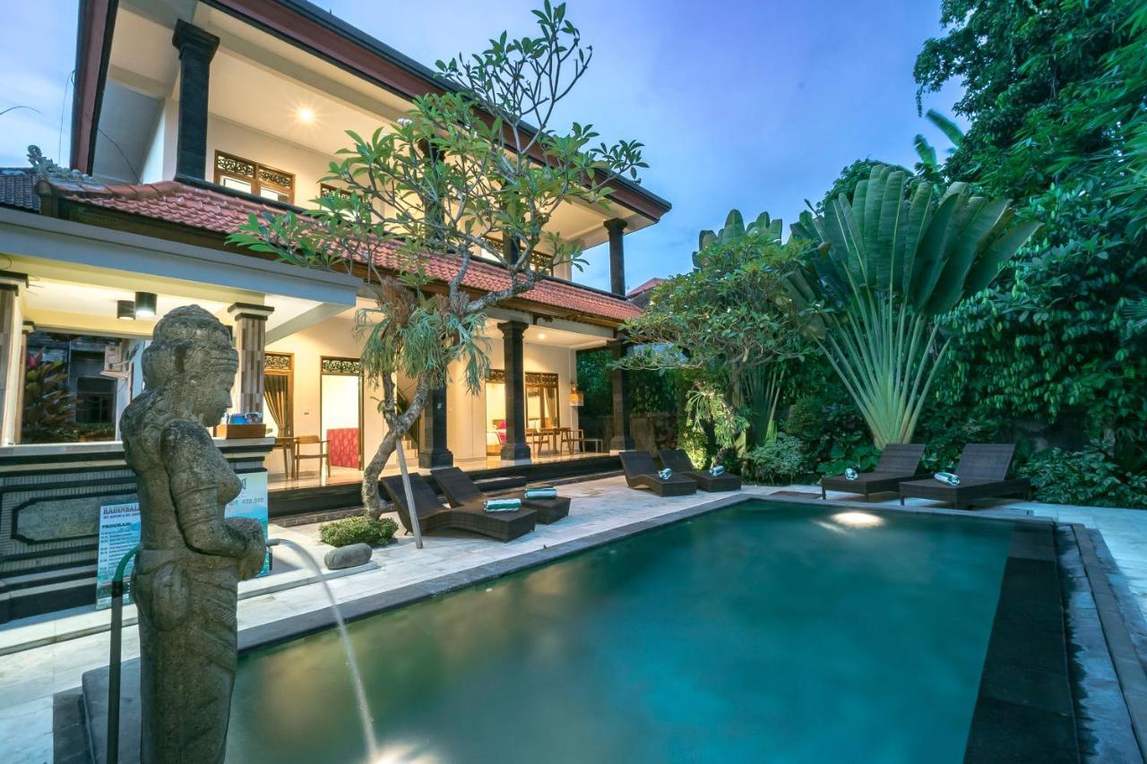 Esty House Hotel Ubud  Exterior photo